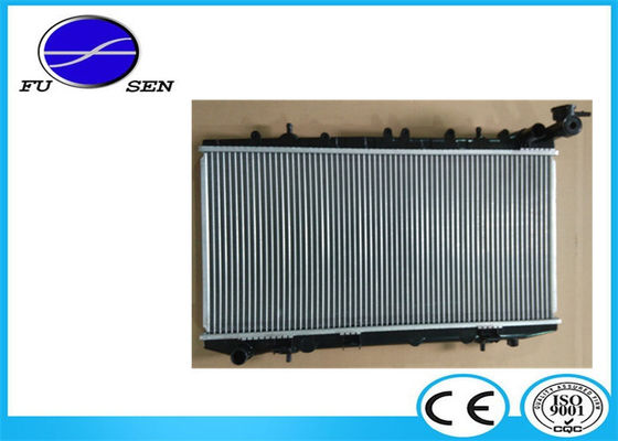 Plate Style Nissan Sunny Radiator Replacement Parts PA 320 * 648 * 26mm